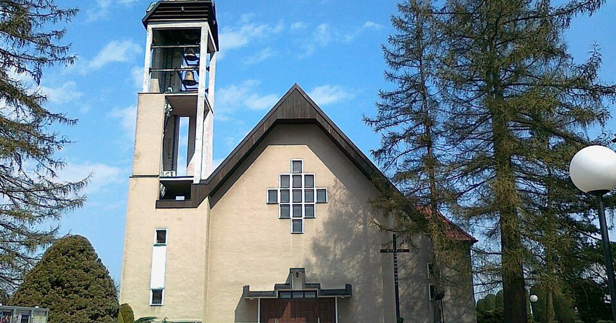 Kościół parafii Kościół św. Franciszka z Asyżu i św. Jacka w Kędzierzyn-Koźle (Cisowa) — zdjęcie