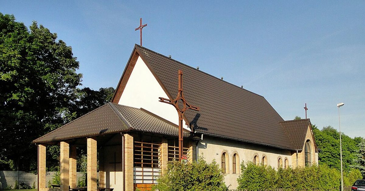 Dzieła sztuki sakralnej — Kościół św. Franciszka z Asyżu, Szczecin. Zdjęcie: Wikimedia Commons.