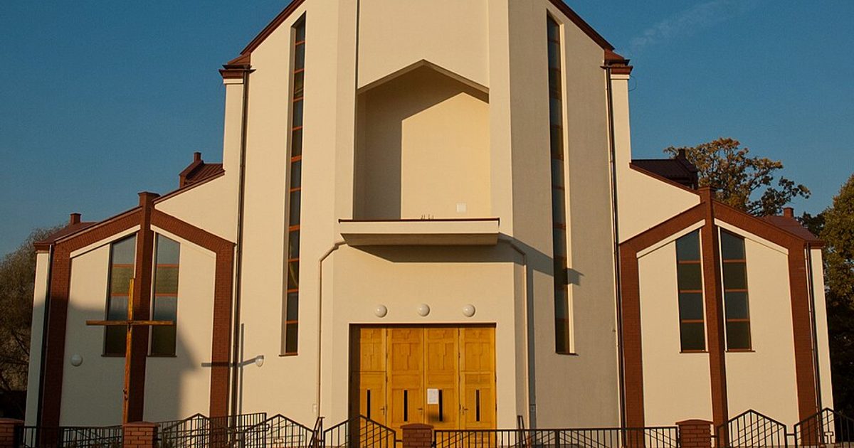 Dzieła sztuki sakralnej — Kościół św. Franciszka z Asyżu, Warszawa. Zdjęcie: Wikimedia Commons.