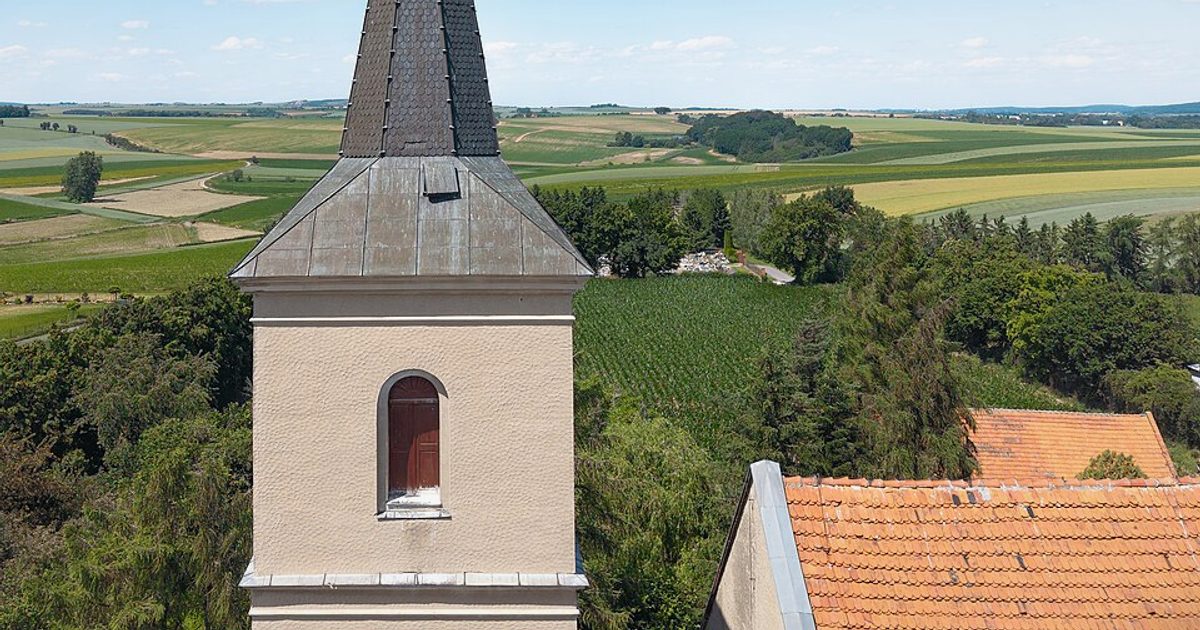 Kościół parafii Kościół św. Jadwigi w Krzelków — zdjęcie