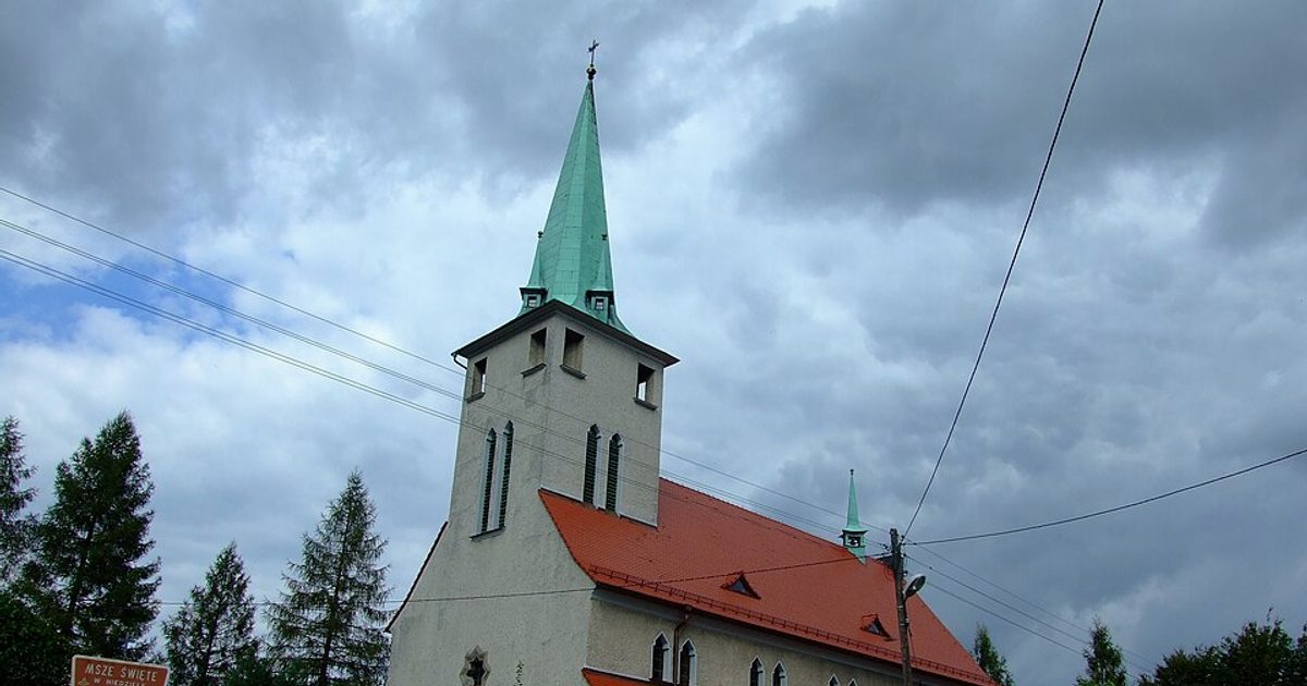 Kościół parafii Kościół św. Jadwigi w Łagiewniki Małe — zdjęcie