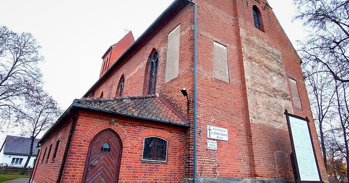 Kościół parafii Kościół św. Jakuba Apostoła w Butryny — zdjęcie