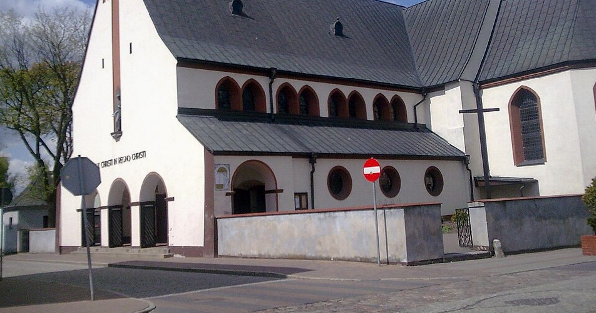 Kościół parafii Kościół św. Jakuba Apostoła w Człuchów — zdjęcie