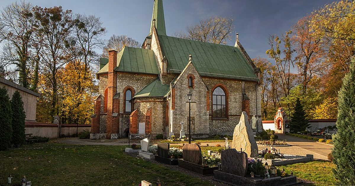 Kościół parafii Kościół św. Jana Chrzciciela w Dobra — zdjęcie