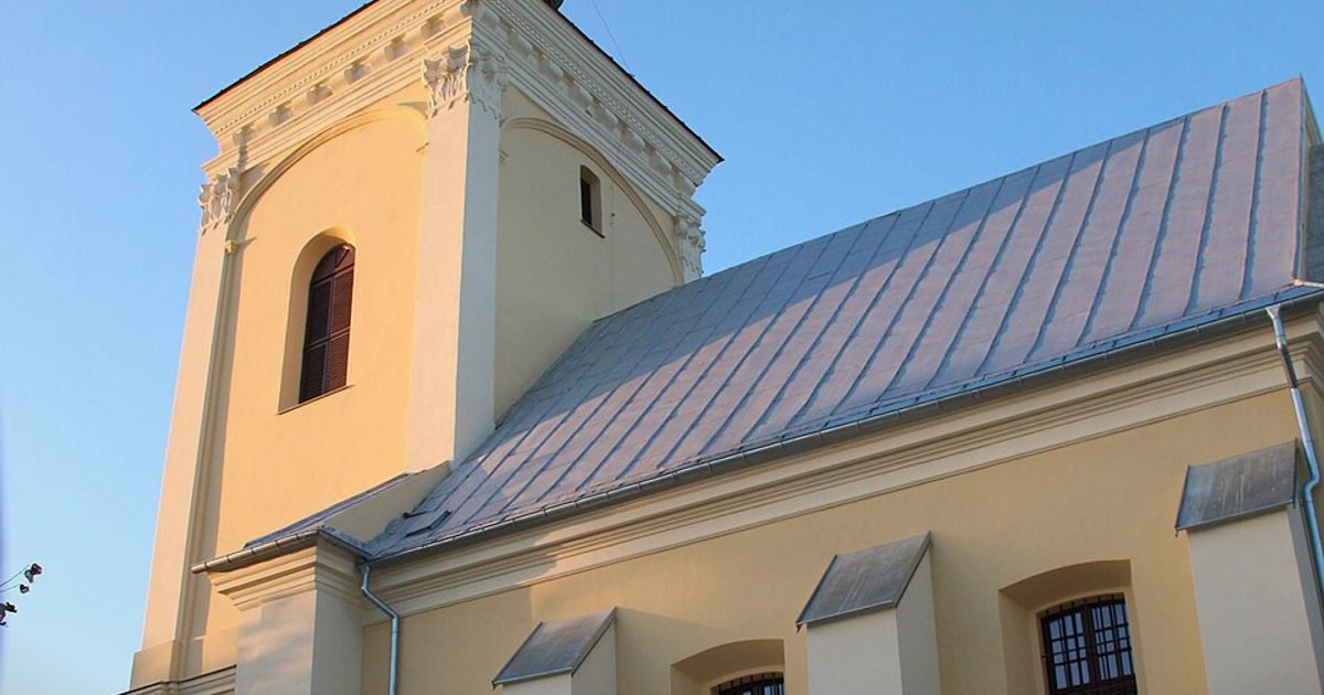 Kościół parafii Kościół św. Jana Chrzciciela w Dys — zdjęcie