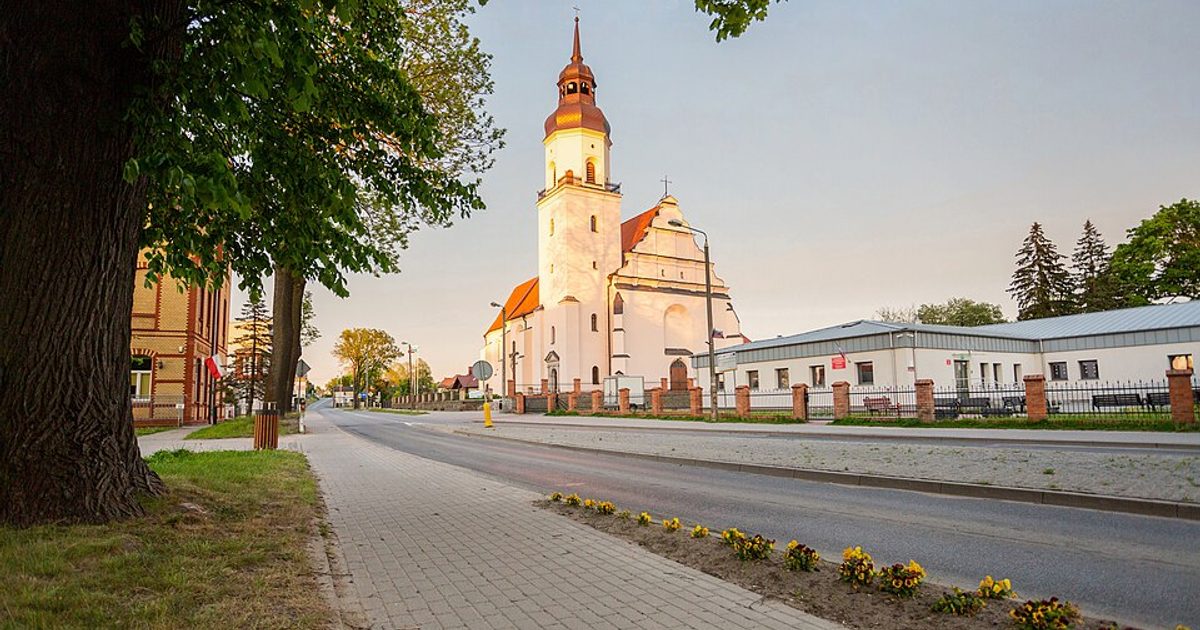 Kościół parafii Kościół św. Jana Chrzciciela i Michała Archanioła w Lubawa — zdjęcie