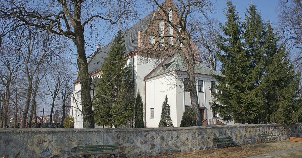 Dzieła sztuki sakralnej — Kościół św. Jana Chrzciciela i św. Stanisława BM, Stanisławów. Zdjęcie: Wikimedia Commons.