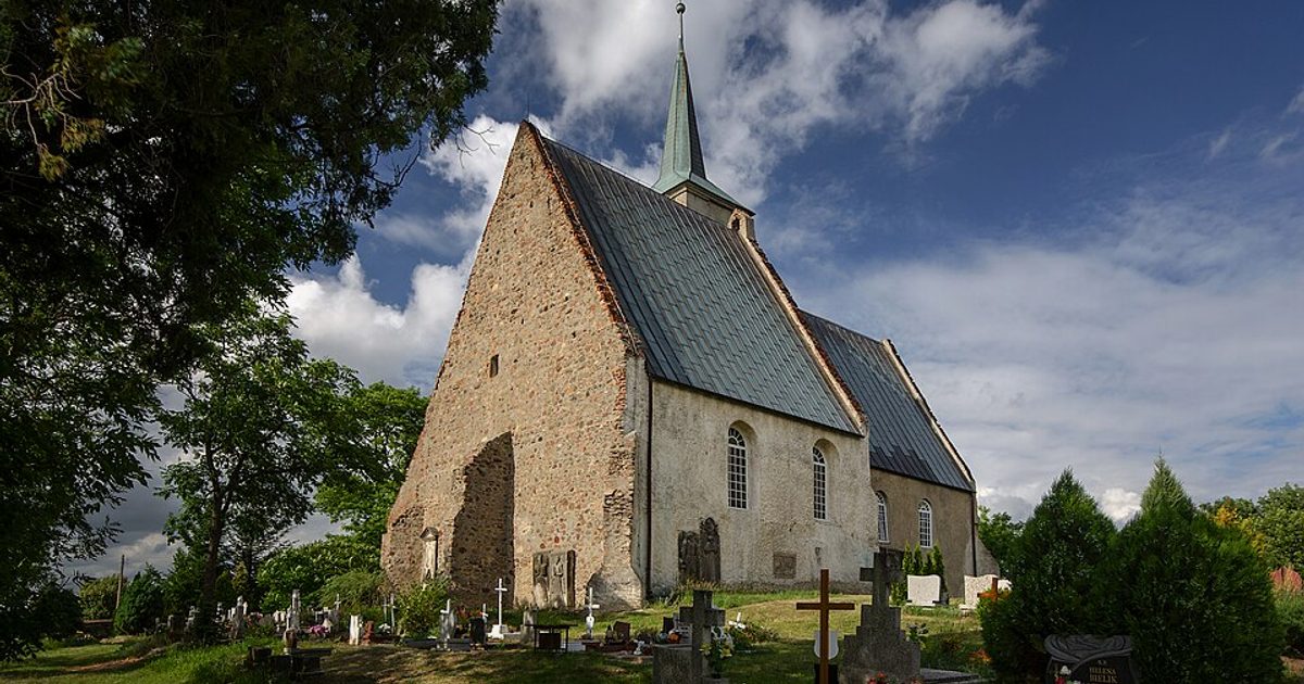 Dzieła sztuki sakralnej — Kościół św. Jana Chrzciciela, Kurów Wielki. Zdjęcie: Wikimedia Commons.