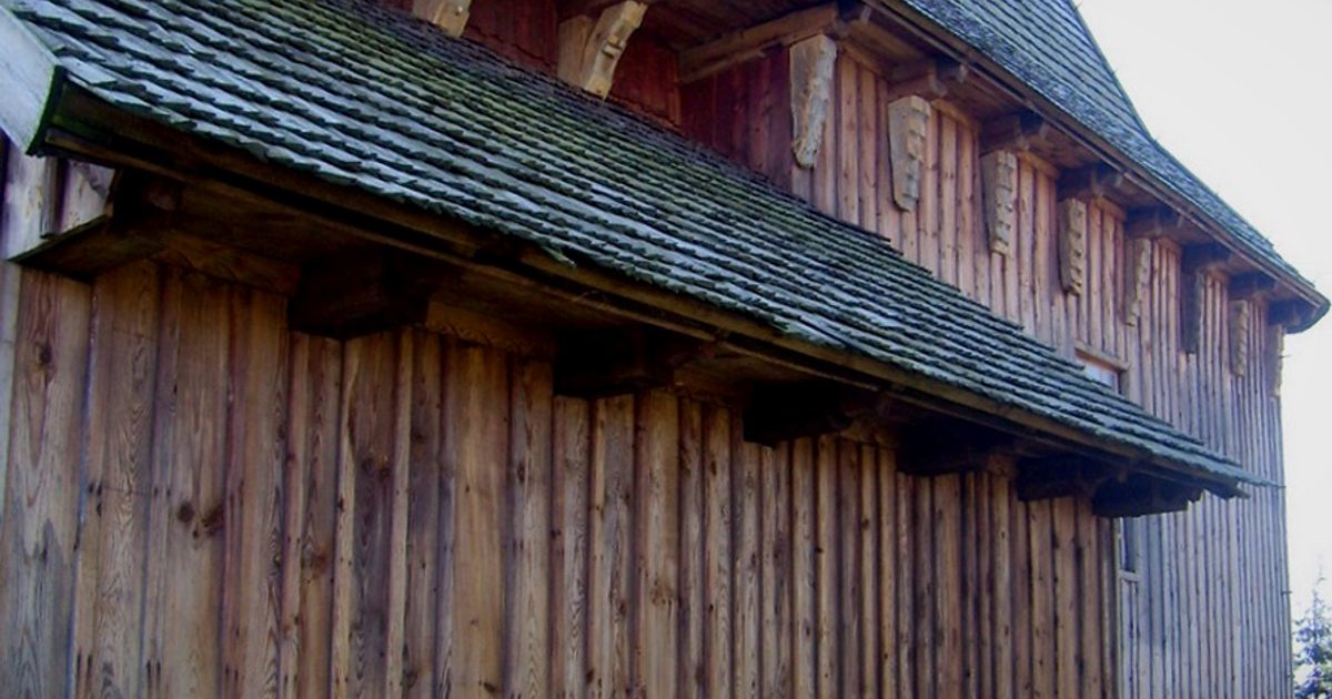 Dzieła sztuki sakralnej — Kościół św. Jana Chrzciciela, Łaszew. Zdjęcie: Wikimedia Commons.