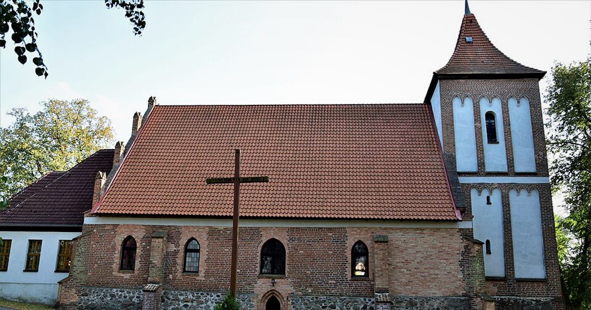Kościół parafii Kościół św. Jana Chrzciciela w Narzym — zdjęcie