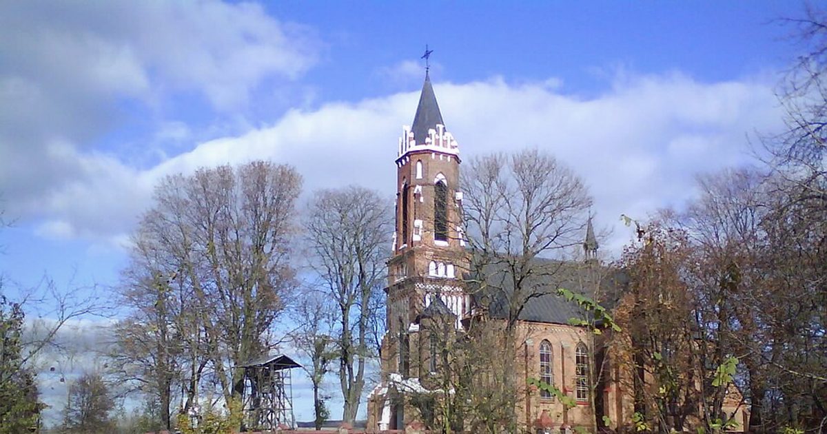 Dzieła sztuki sakralnej — Kościół św. Jana Chrzciciela, Pawłów. Zdjęcie: Wikimedia Commons.