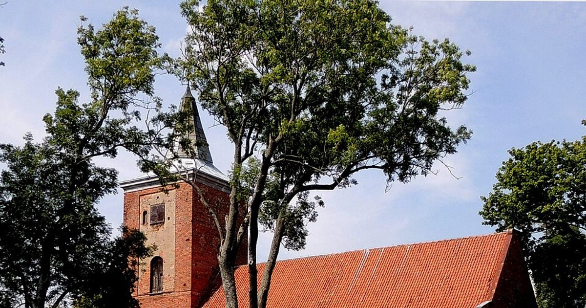 Kościół parafii Kościół św. Jana Chrzciciela w Piotrowiec — zdjęcie