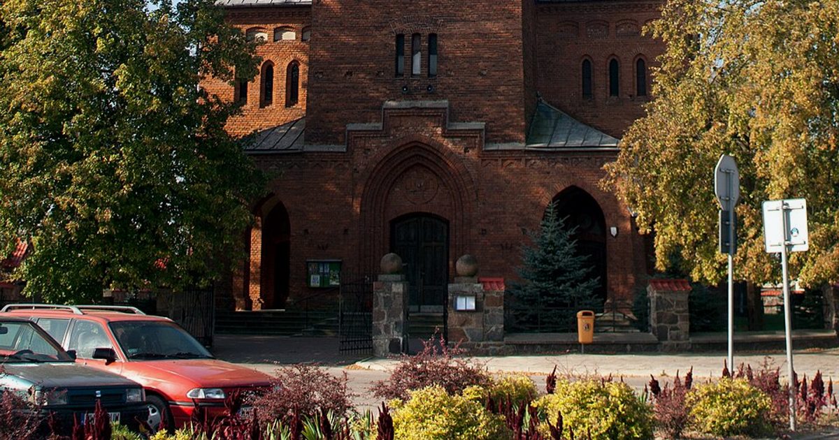 Kościół parafii Kościół św. Jana Chrzciciela w Pniewnik — zdjęcie