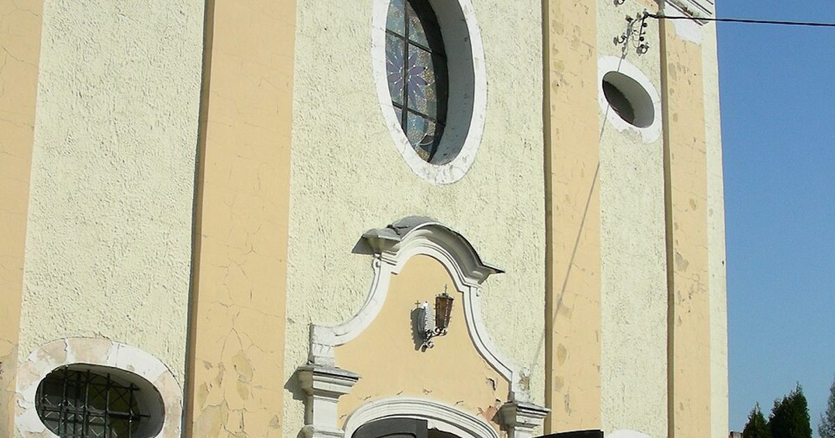 Dzieła sztuki sakralnej — Kościół św. Jana Chrzciciela, Przechód. Zdjęcie: Wikimedia Commons.