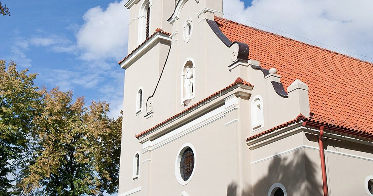 Kościół parafii Kościół św. Jana Chrzciciela w Sumin — zdjęcie