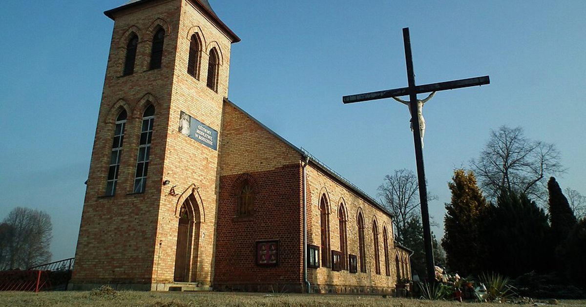 Dzieła sztuki sakralnej — Kościół św. Jana Chrzciciela, Zwierzyn. Zdjęcie: Wikimedia Commons.