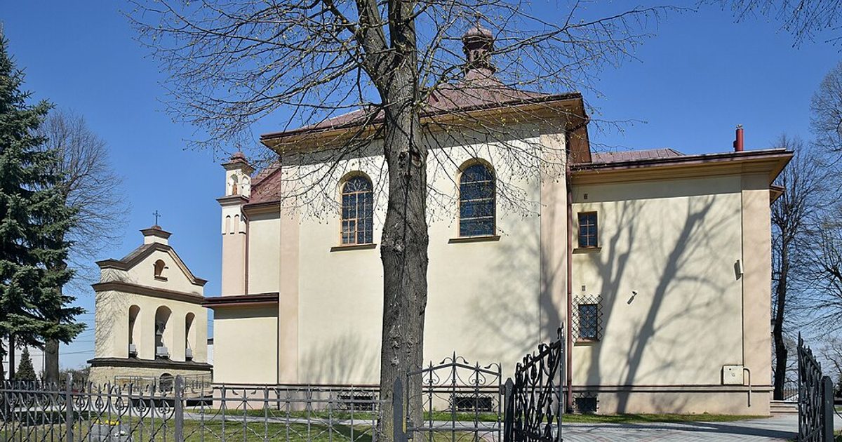 Kościół parafii Kościół św. Jana Ewangelisty w Zalasowa — zdjęcie