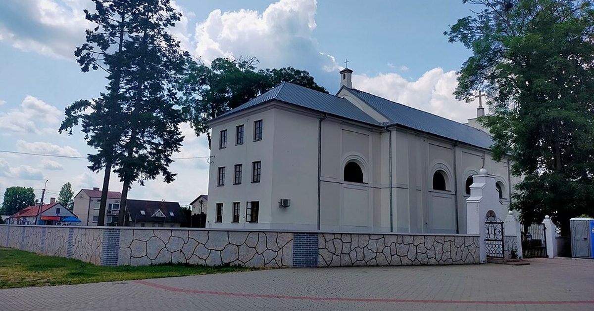 Kościół parafii Kościół św. Jana Kantego w Krasnosielc — zdjęcie