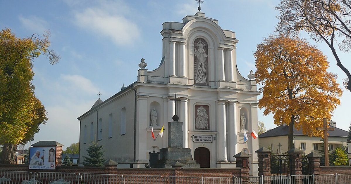 Kościół parafii Kościół św. Jana Nepomucena w Fajsławice — zdjęcie