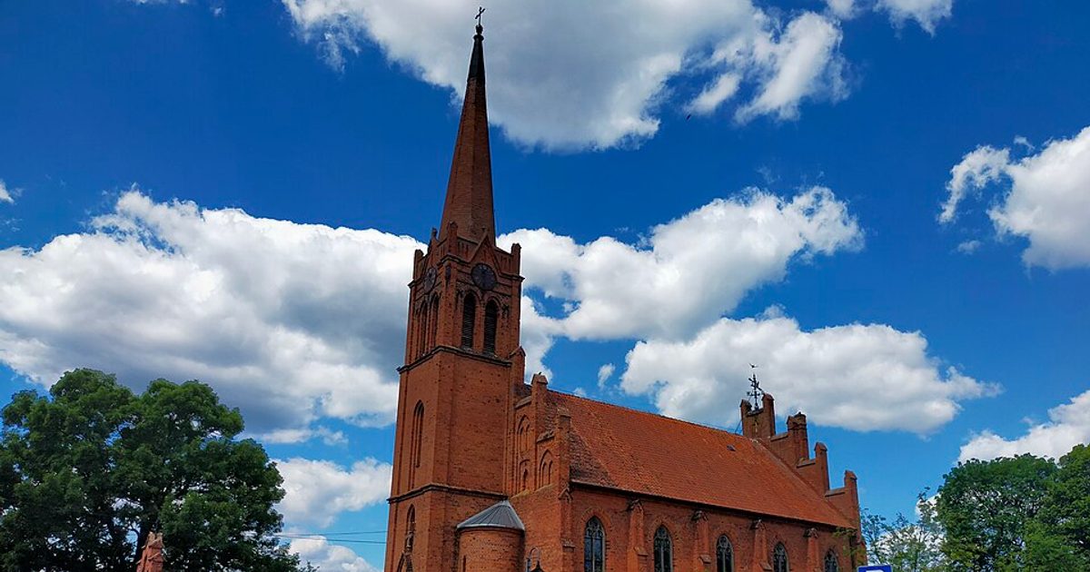 Kościół parafii Kościół św. Jana Nepomucena w Wielbark — zdjęcie