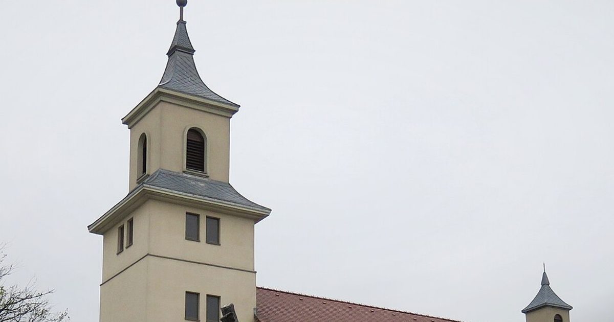 Kościół parafii Kościół św. Jana Pawła II w Luboń — zdjęcie