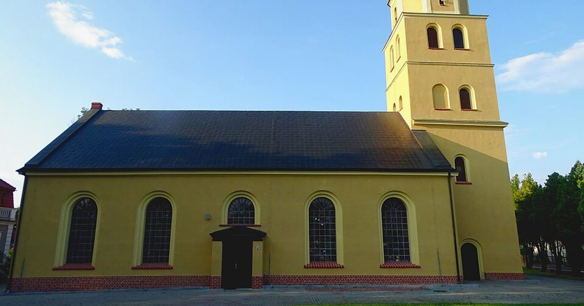 Dzieła sztuki sakralnej — Kościół św. Józefa Oblubieńca NMP, Pasikurowice. Zdjęcie: Wikimedia Commons.