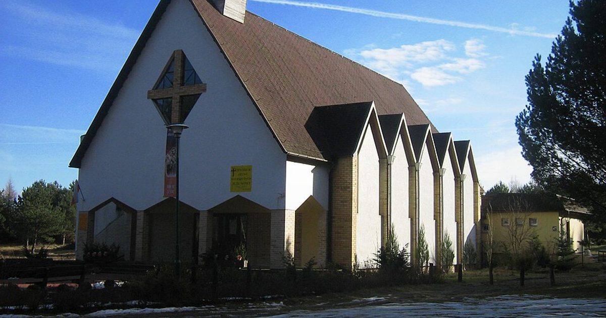 Kościół parafii Kościół św. Józefa Opiekuna Rodzin w Wisełka — zdjęcie