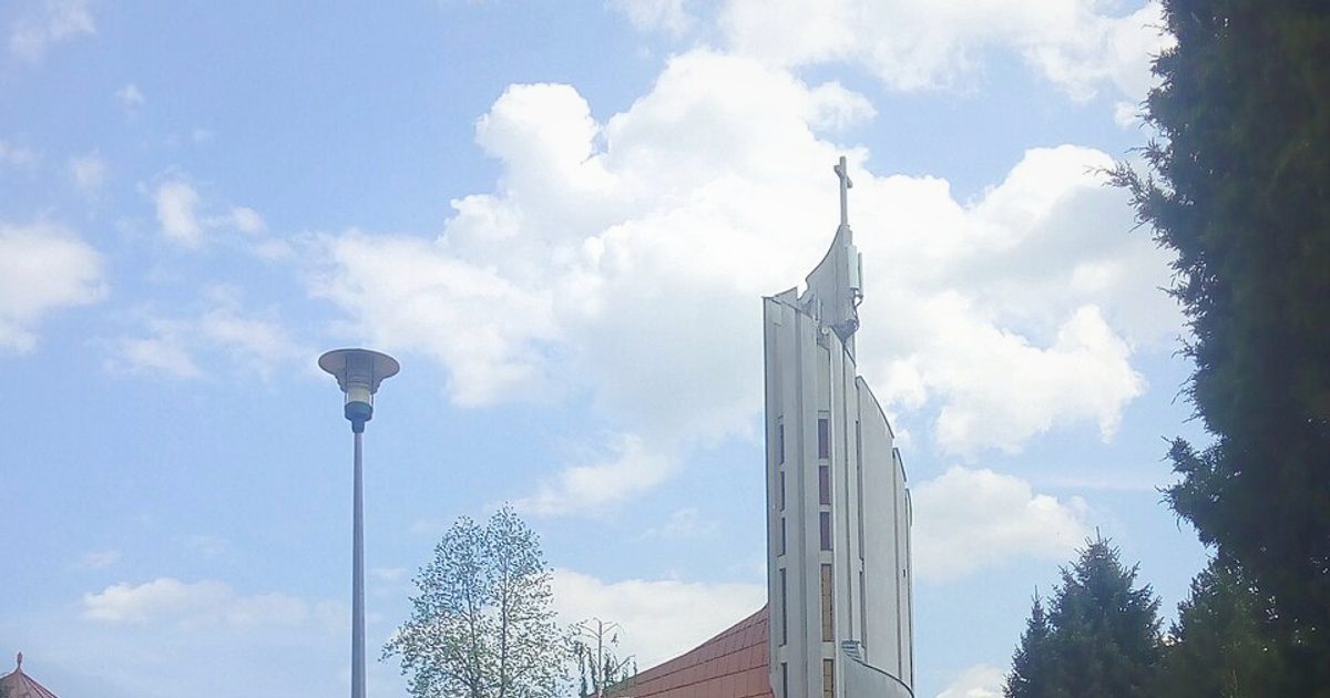 Kościół parafii Kościół św. Józefa Rzemieślnika w Tarnowiec — zdjęcie
