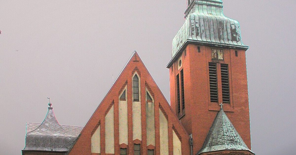 Kościół parafii Kościół św. Judy Tadeusza i św. Antoniego Padewskiego w Oborniki Śląskie — zdjęcie