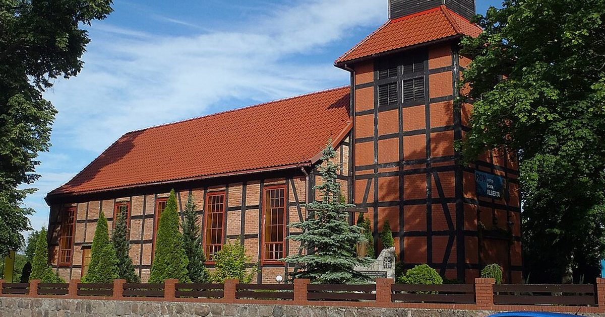 Kościół parafii Kościół św. Judy Tadeusza w Stary Chwalim — zdjęcie
