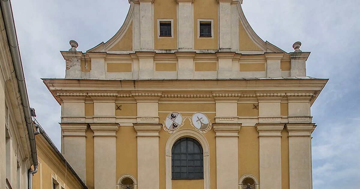 Kościół parafii Kościół św. Karola Boromeusza w Wołów — zdjęcie