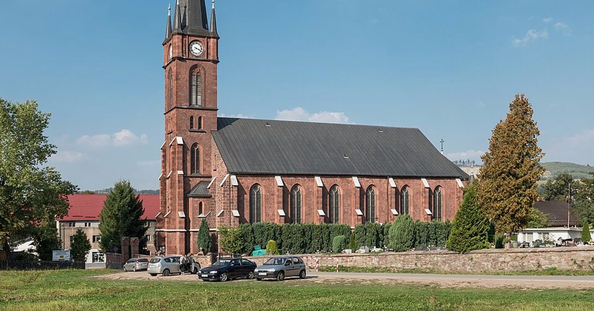 Dzieła sztuki sakralnej — Kościół św. Katarzyny Aleksandryjskiej, Nowa Ruda. Zdjęcie: Wikimedia Commons.