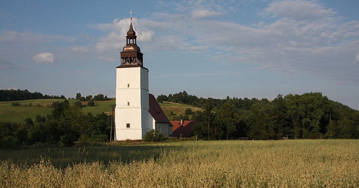 Dzieła sztuki sakralnej — Kościół św. Katarzyny Aleksandryjskiej, Rybnica. Zdjęcie: Wikimedia Commons.