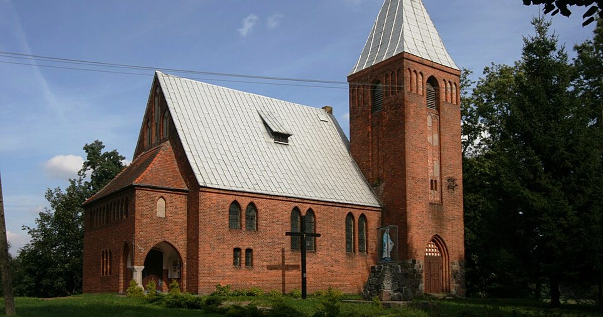 Kościół parafii Kościół św. Kazimierza w Karwin — zdjęcie