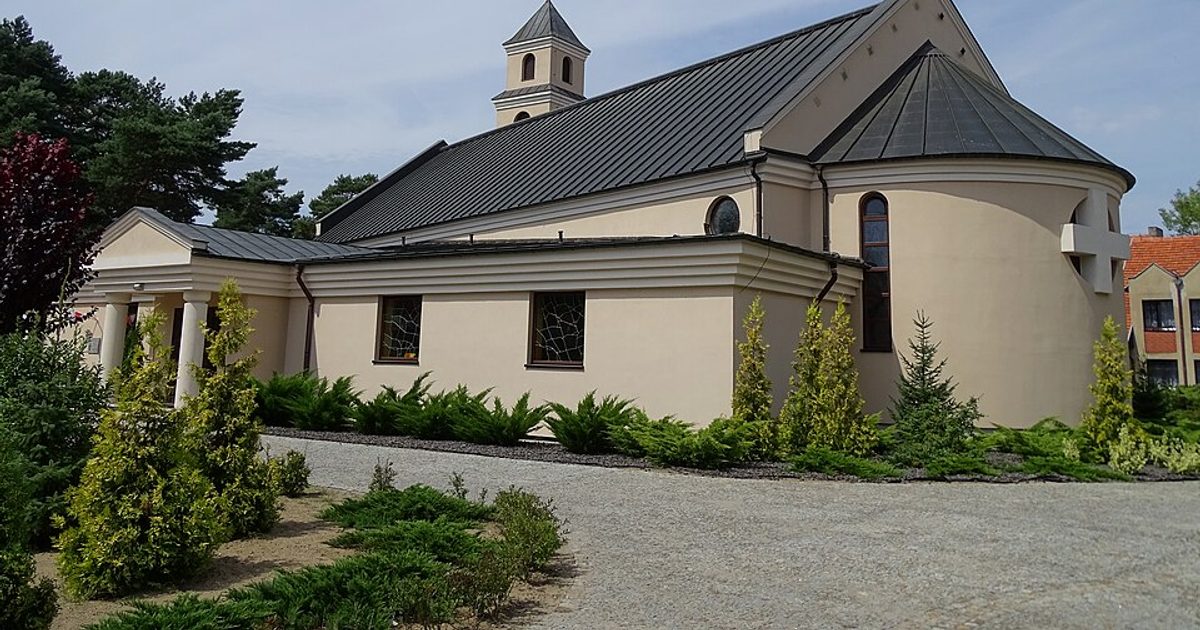 Dzieła sztuki sakralnej — Kościół św. Kazimierza, Leszno. Zdjęcie: Wikimedia Commons.
