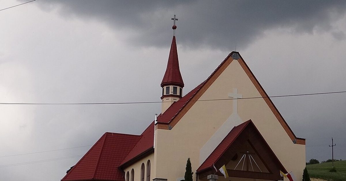 Kościół parafii Kościół św. Kingi w Wojnarowa — zdjęcie