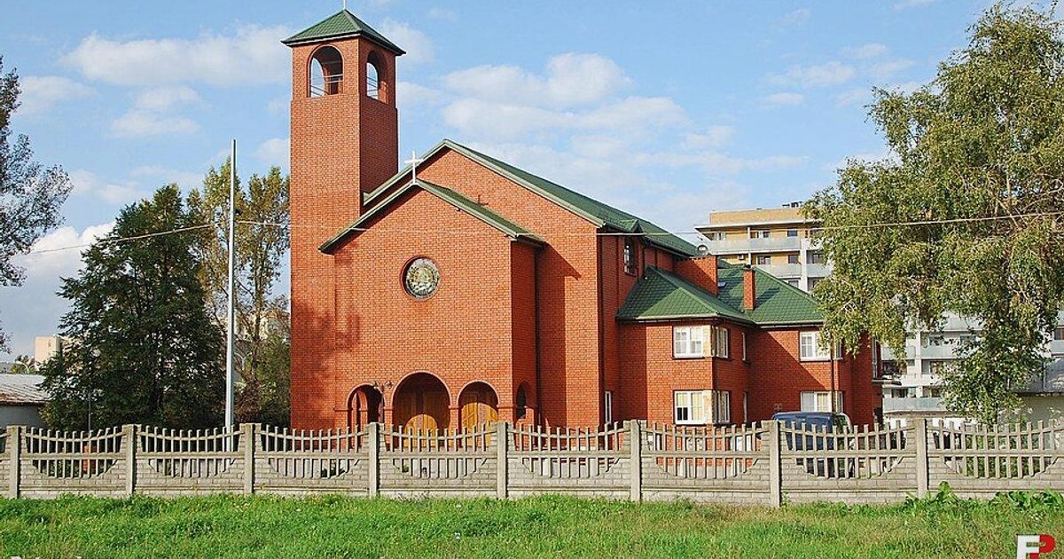 Kościół parafii Kościół św. Krzysztofa w Warszawa — zdjęcie