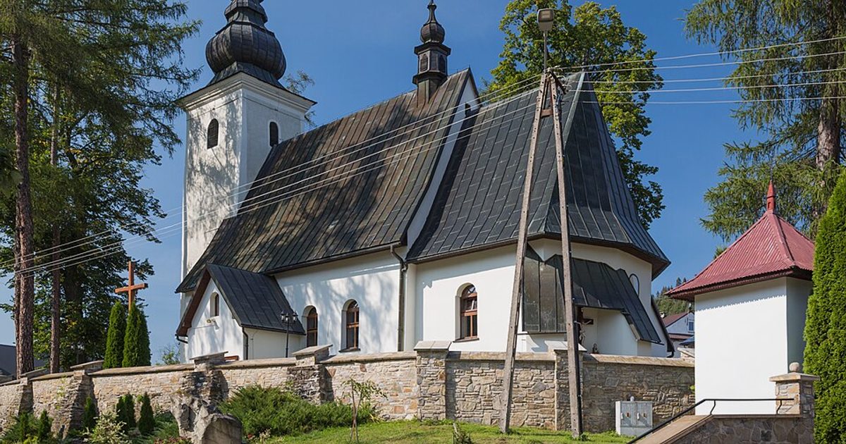 Kościół parafii Kościół św. Kwiryna w Łapsze Niżne — zdjęcie