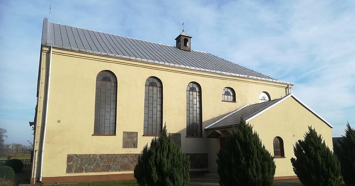 Kościół parafii Kościół św. Macieja Ap. w Głuchów — zdjęcie