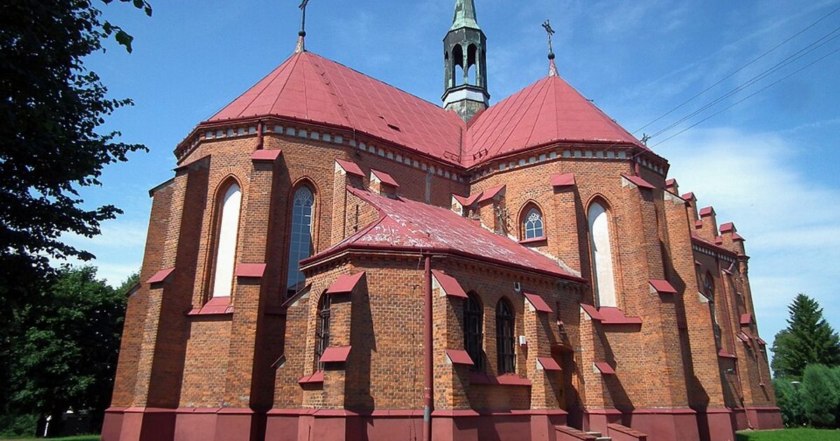 Kościół parafii Kościół św. Macieja Apostoła i św. Katarzyny w Ratoszyn — zdjęcie