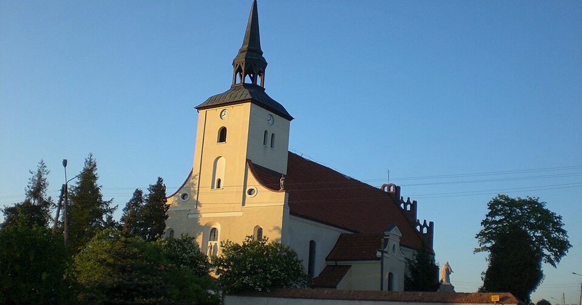 Kościół parafii Kościół św. Marcina w Barłożno — zdjęcie