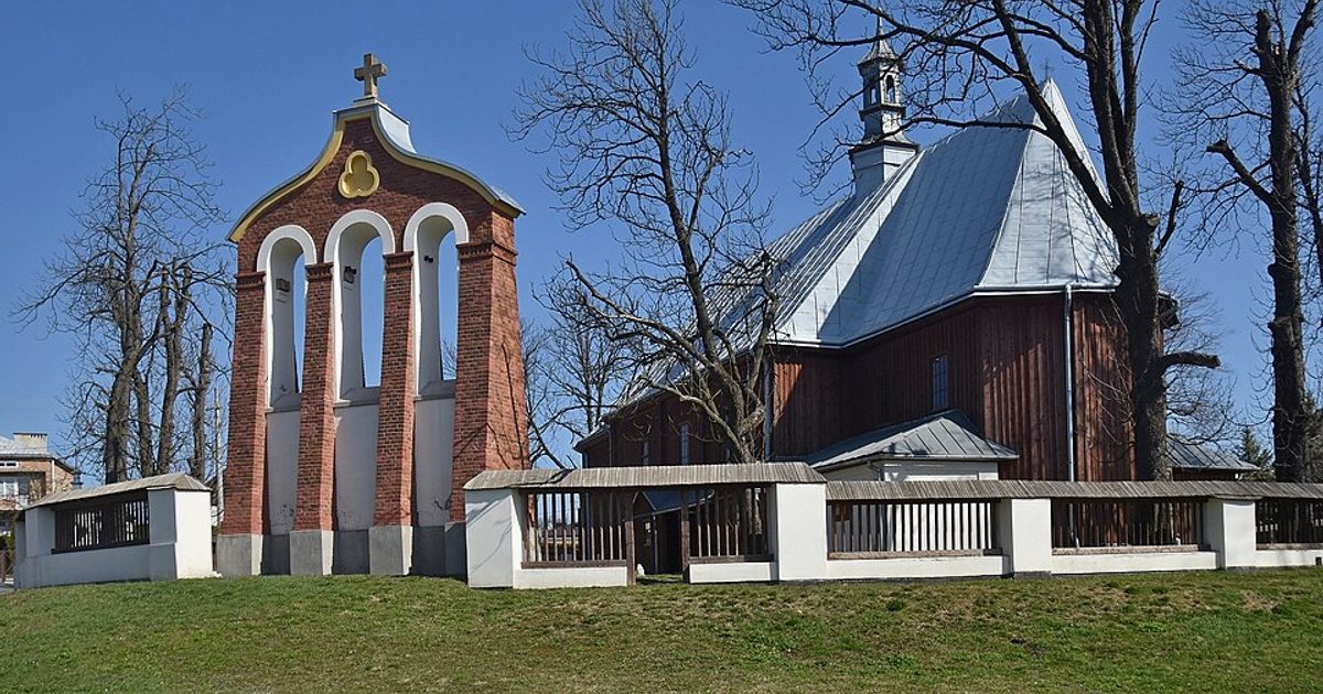 Kościół parafii Kościół św. Marcina Biskupa w Szebnie — zdjęcie