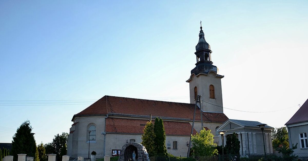 Kościół parafii Kościół św. Marcina w Jarząbkowo — zdjęcie