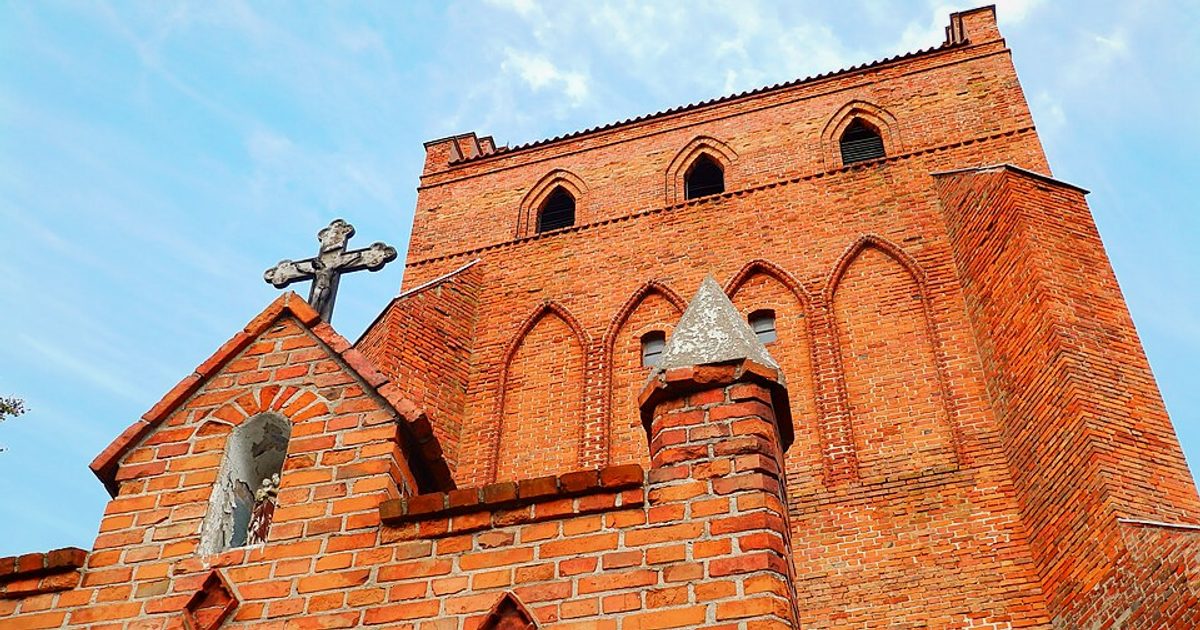 Dzieła sztuki sakralnej — Kościół św. Marcina, Lignowy Szlacheckie. Zdjęcie: Wikimedia Commons.