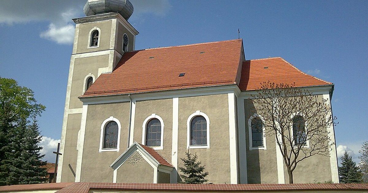 Dzieła sztuki sakralnej — Kościół św. Marcina, Święte. Zdjęcie: Wikimedia Commons.
