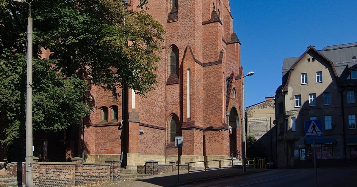 Kościół parafii Kościół św. Marii Magdaleny w Chorzów — zdjęcie