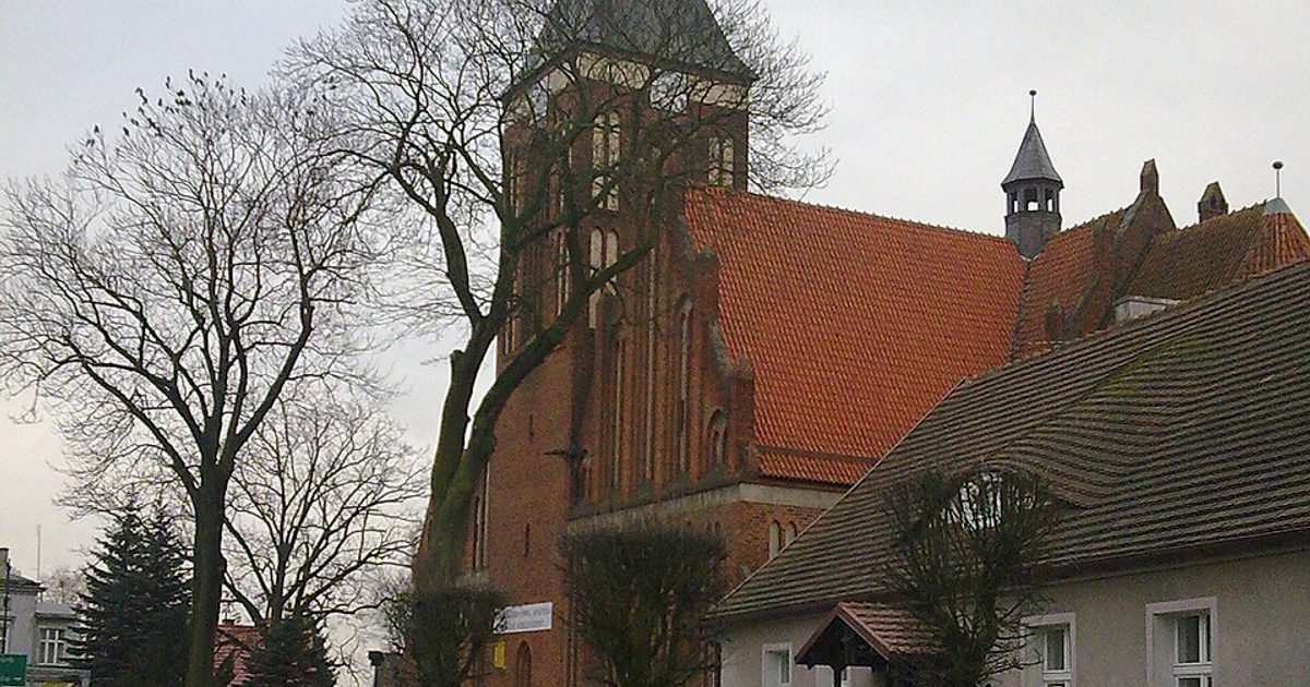 Kościół parafii Kościół św. Marii Magdaleny w Czersk — zdjęcie