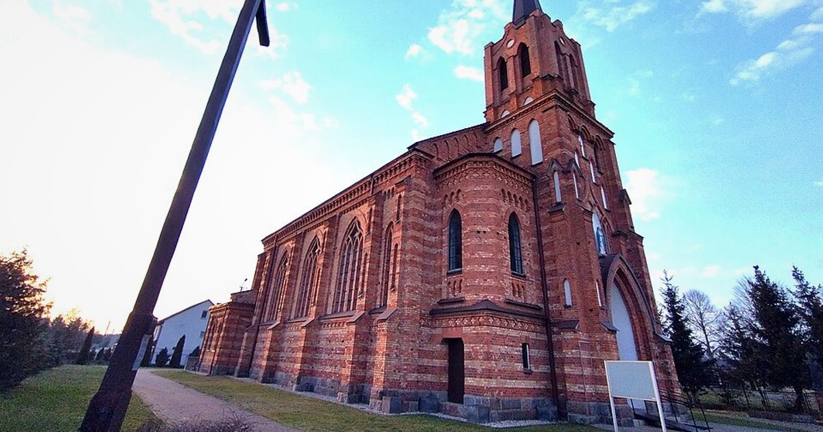 Kościół parafii Kościół św. Marii Magdaleny w Czerwonka Włościańska — zdjęcie