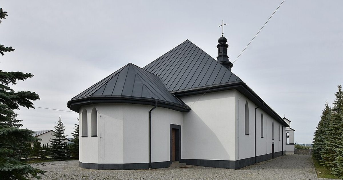 Kościół parafii Kościół św. Marii Magdaleny w Samoklęski — zdjęcie