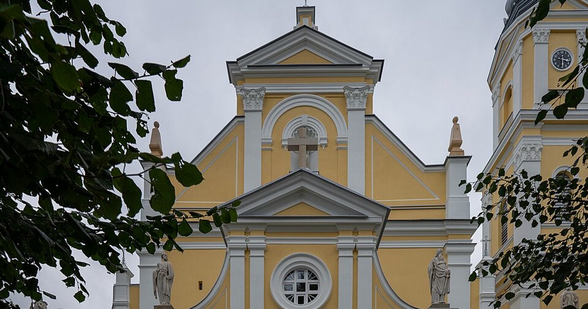 Kościół parafii Kościół św. Marii Magdaleny w Szczucin — zdjęcie